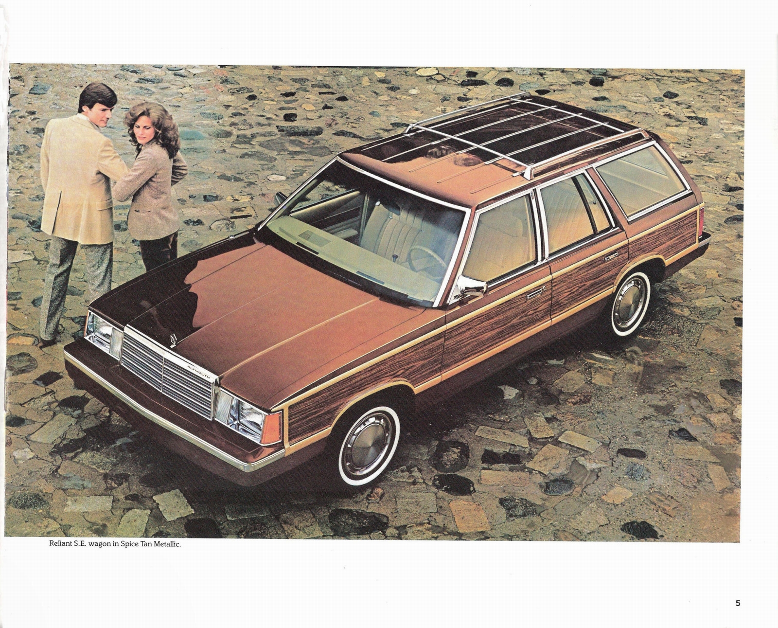 n_1982 Plymouth Reliant-05.jpg